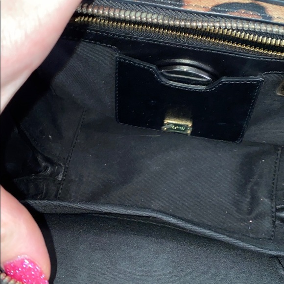 Dolce and Gabbanna handbag - Picture 10 of 13